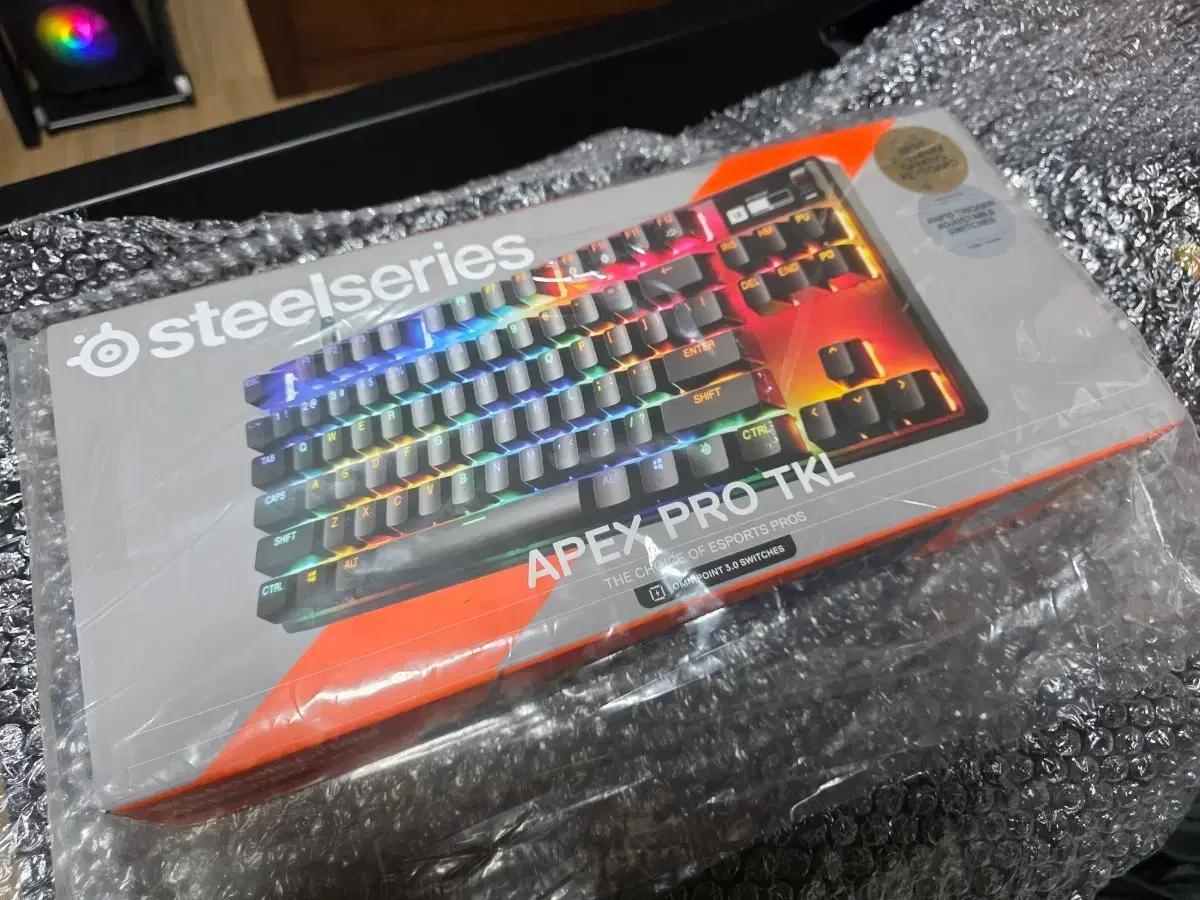 새제품)steelseries Apex Pro TKL Gen3 자석축키보드