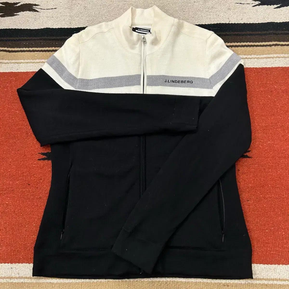 제이린드버그 집업가디건