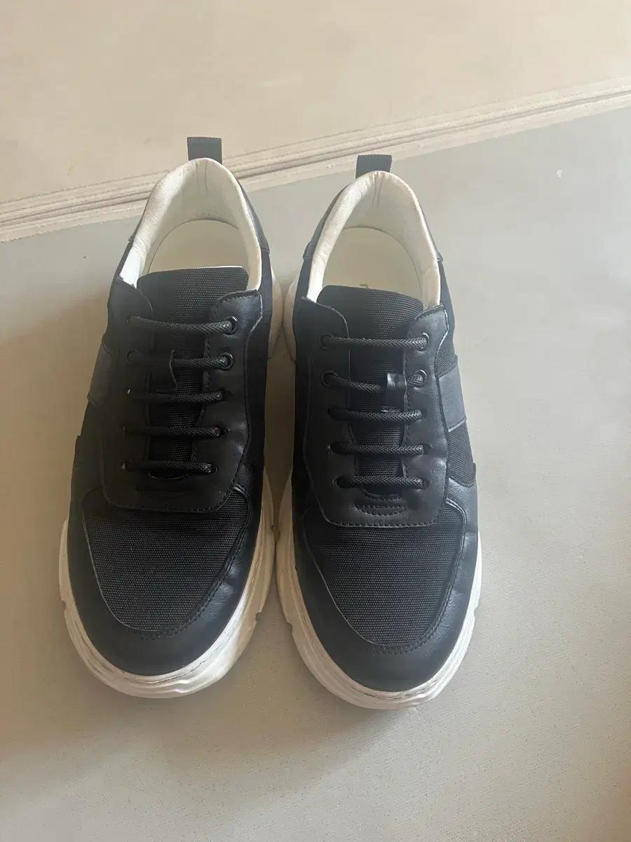 남성 mook 검정 스니커즈 275mm