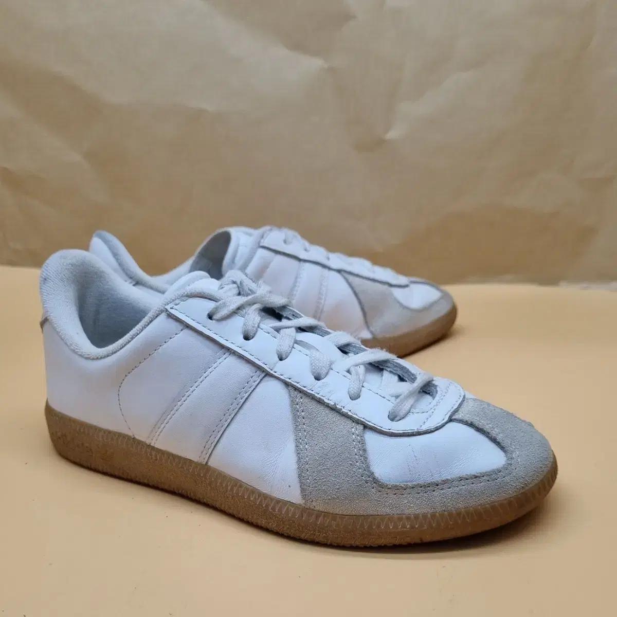 아디다스 BW 아미 독일군 스니커즈230.