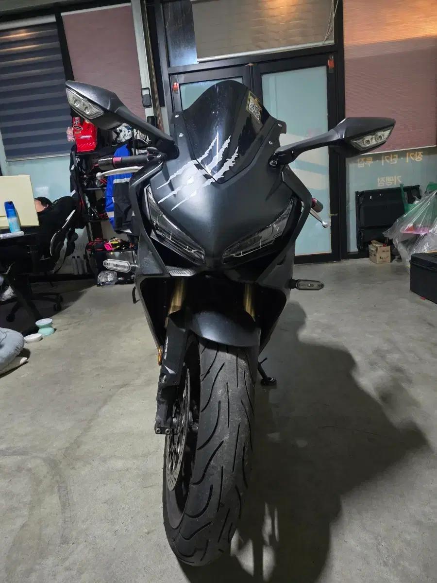 CBR650R 아크라풀배기(구변o)