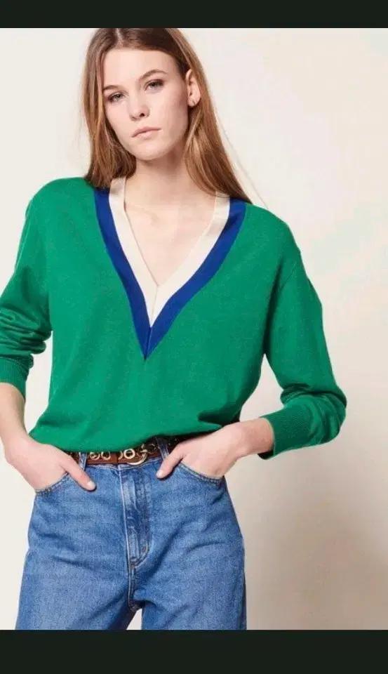 산드로 캐시미어 함유 시그니처 디자인 브이넥 니트 1사이즈