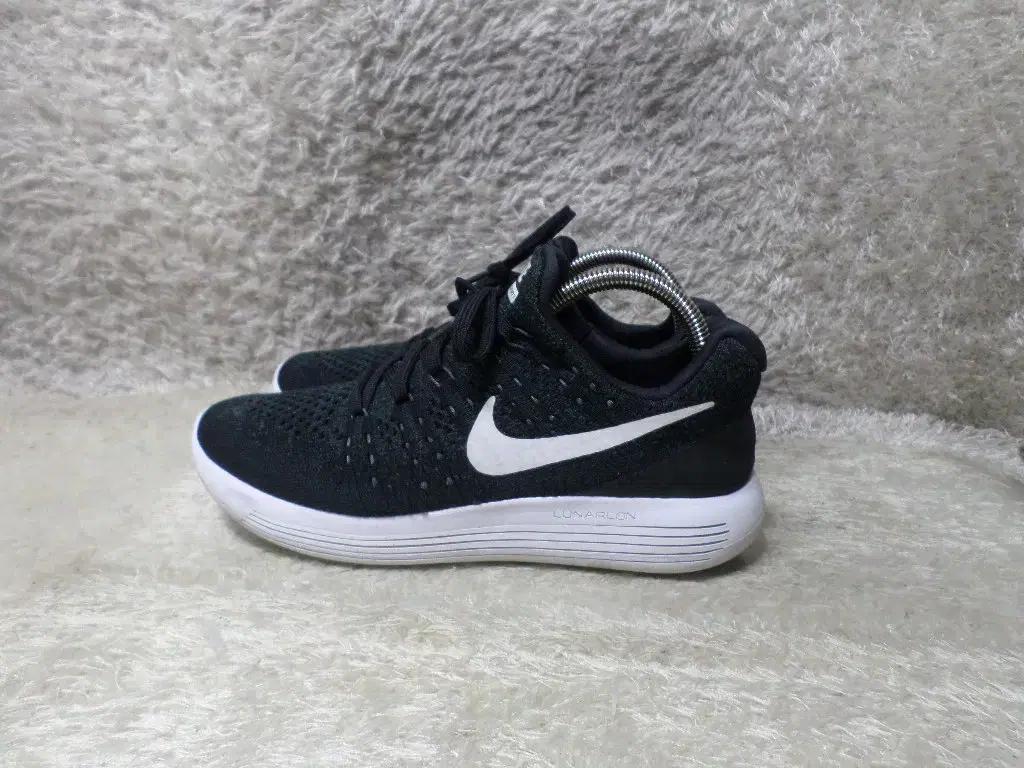 휘리릭구제 245 나이키 루나에픽 플라이니트2 블랙 운동화 중고 신발