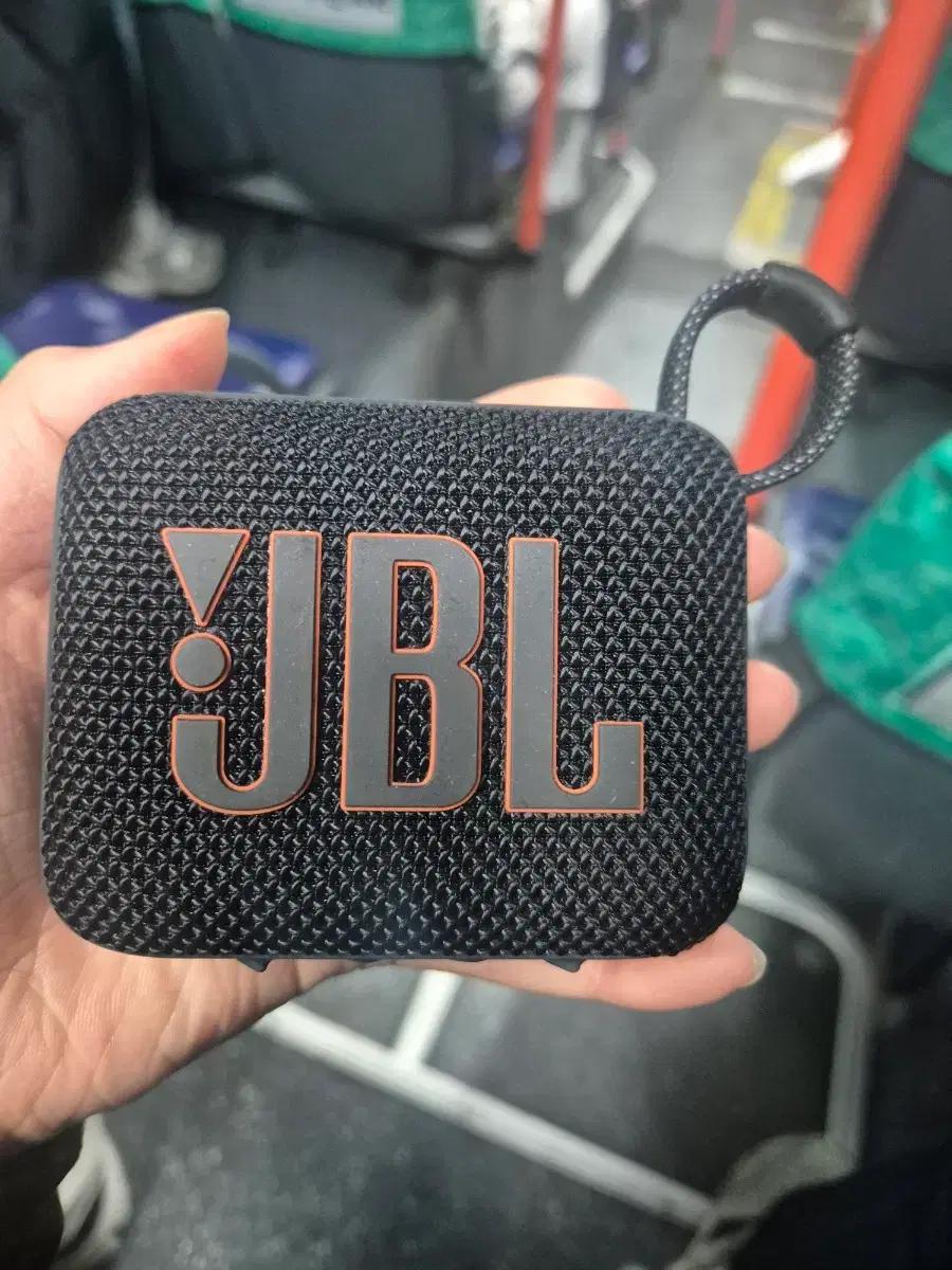 jbl 플립 5,6랑 교환 받습니다