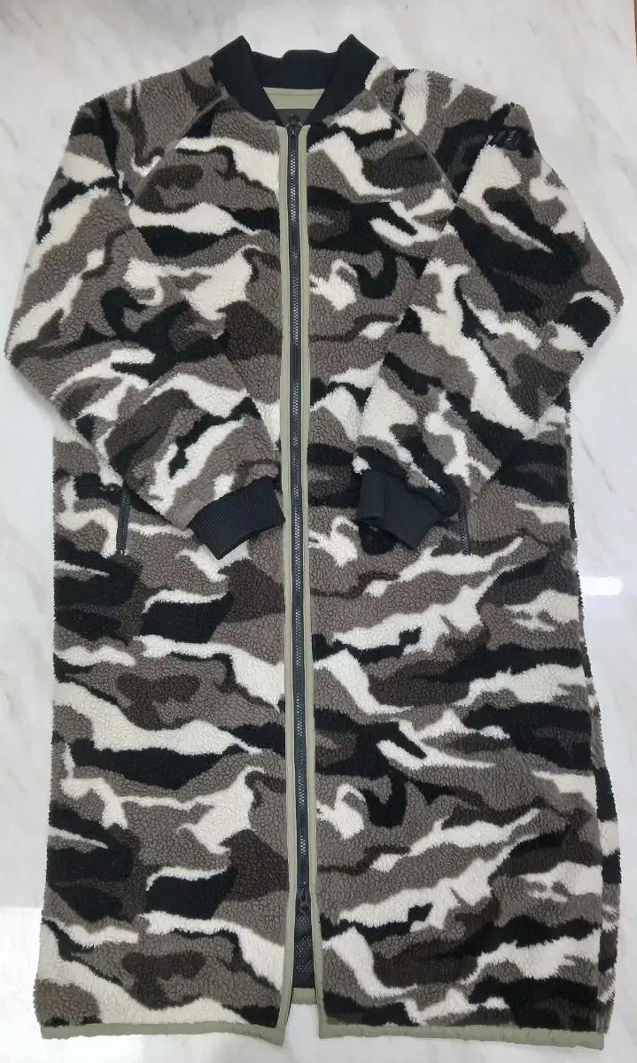 코오롱스포츠 남성 여성공용 뽀글이 양털 롱 자켓 105 K2 케나다구스