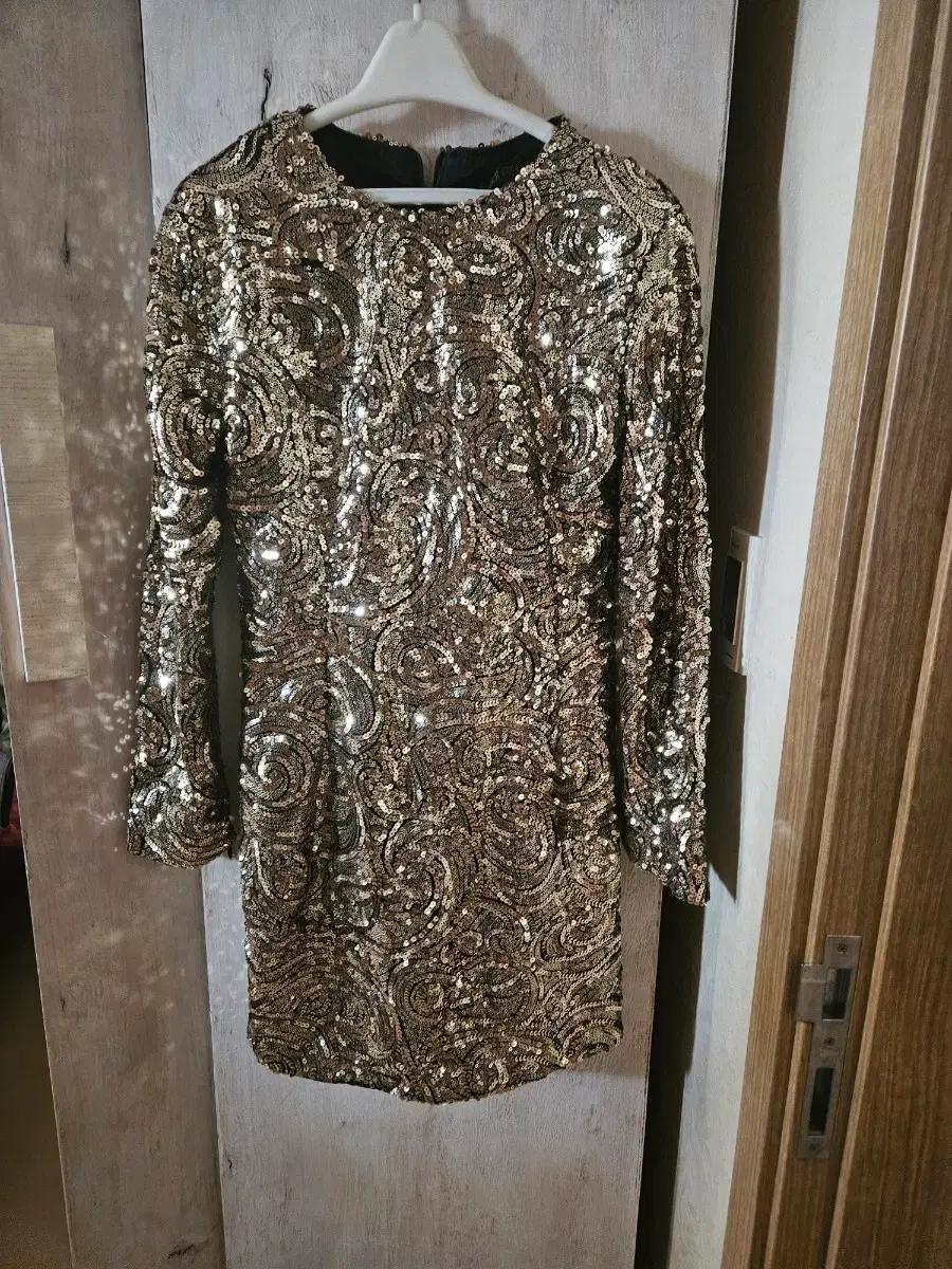 파티수 골드스팽글 원피스m