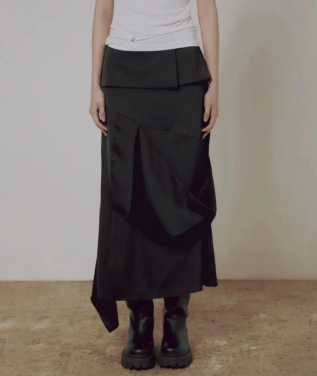 플레어업 드레이프 레이어드 맥시 롱스커트 블랙2웨이프릴언발트임검정치마미디