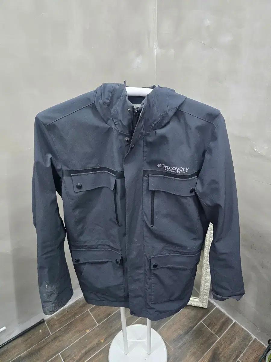 디스커버리 익스페디션 후드 자켓 블랙100