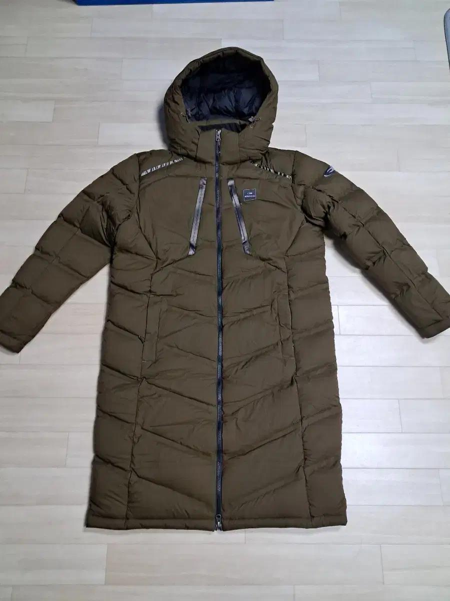 아이더 여성 롱패딩. 사이즈 L