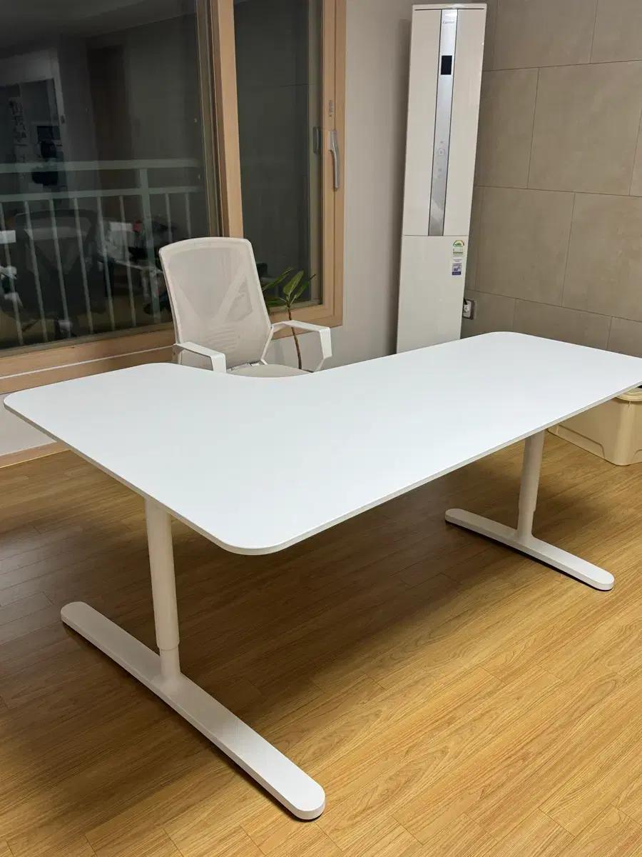 이케아 Bekant 코너 책상(160x110)