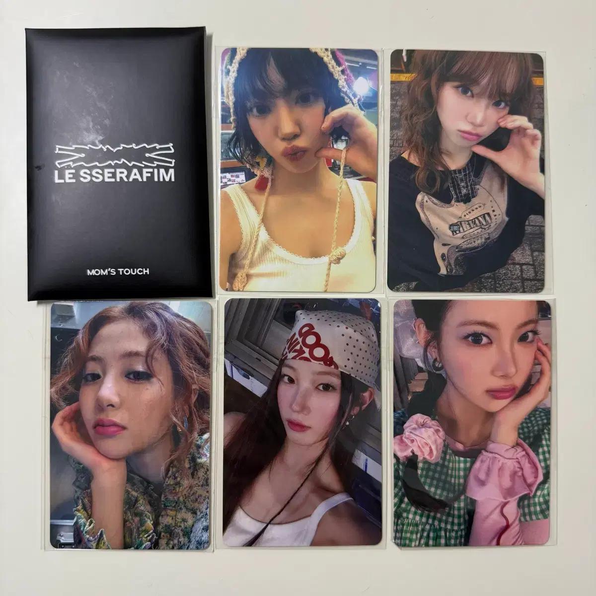 르세라핌 맘스터치 포카 김채원 사쿠라 허윤진 카즈하 홍은채