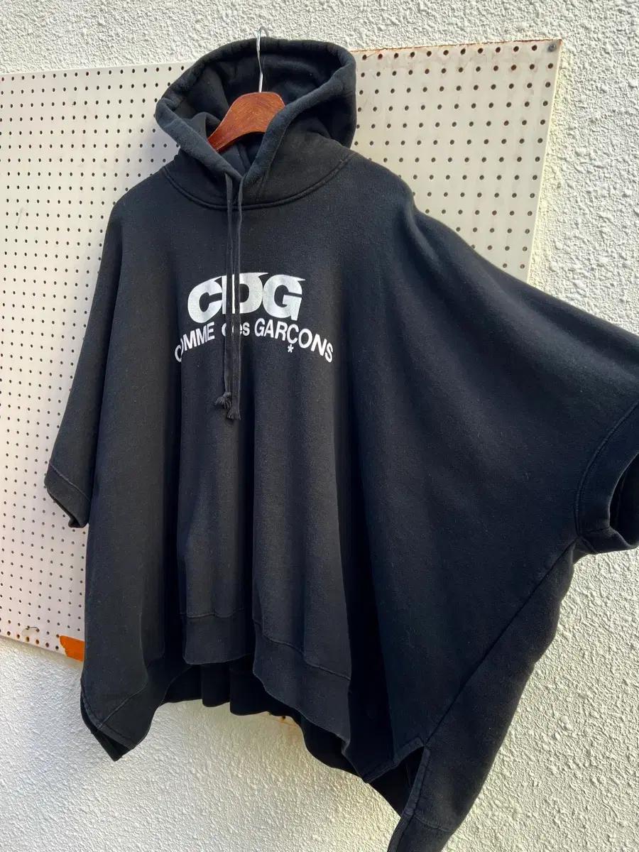 CDG COMME Des GARCONS PONCHO 꼼데가르송판초후드