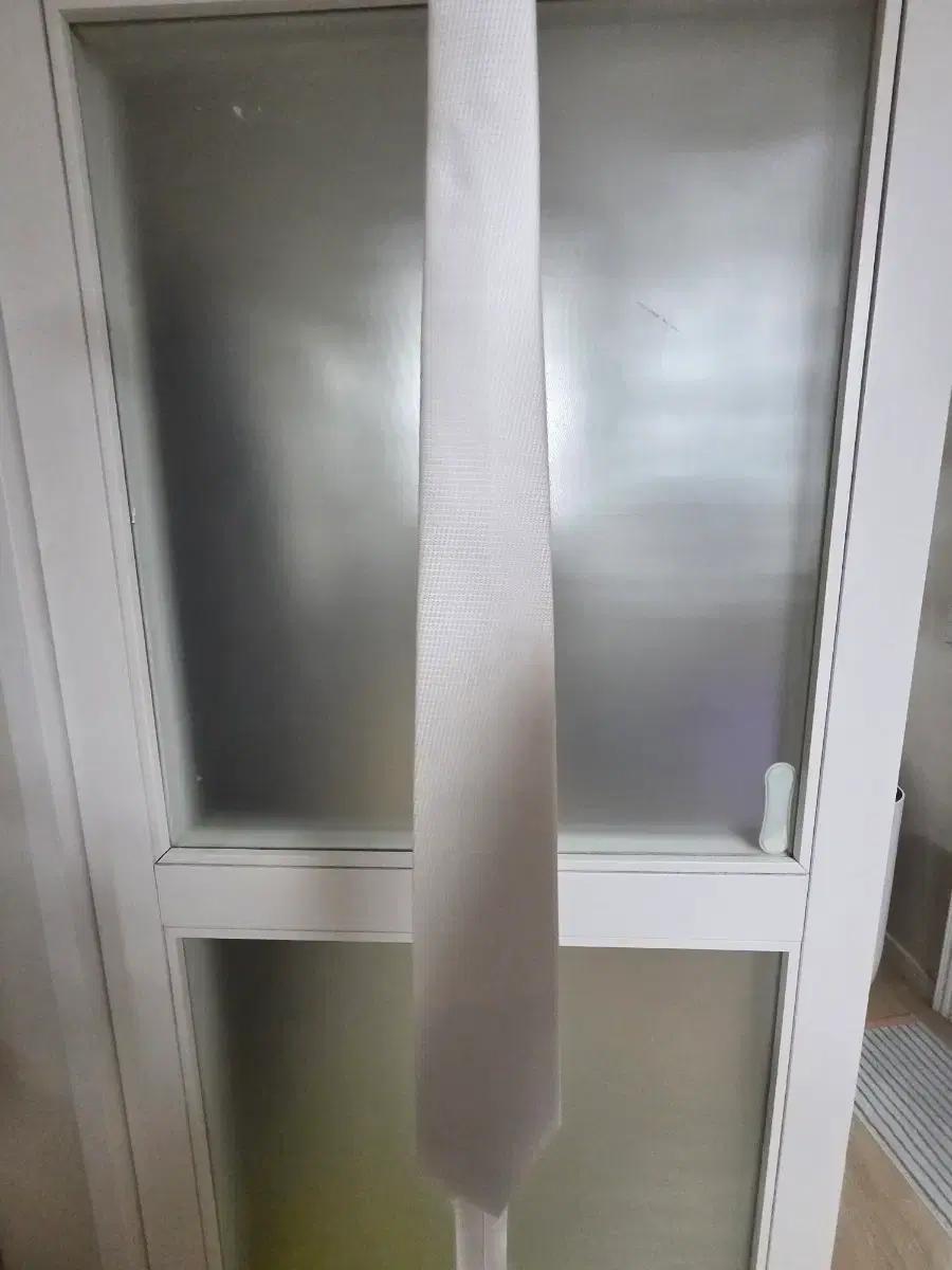 듀퐁 웨딩넥타이 팝니다<흰색>