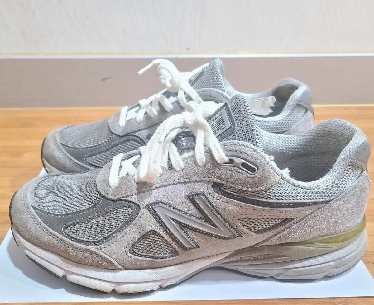 뉴발란스 990 v4 255 그레이