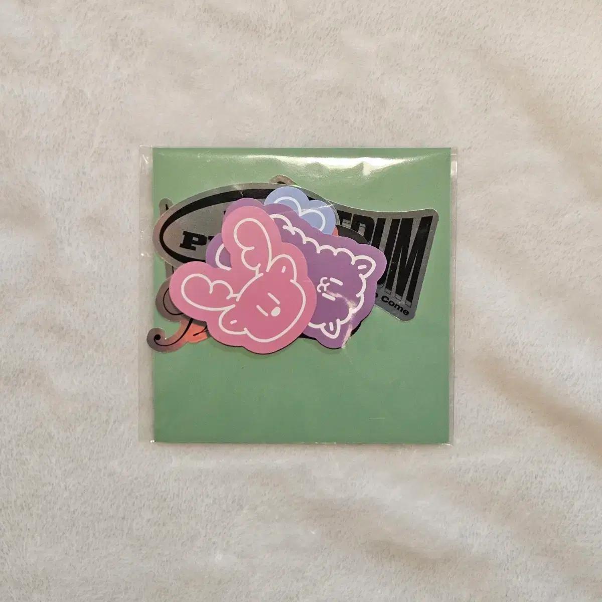 플레이브 여섯번째여름 스티커팩 미개봉