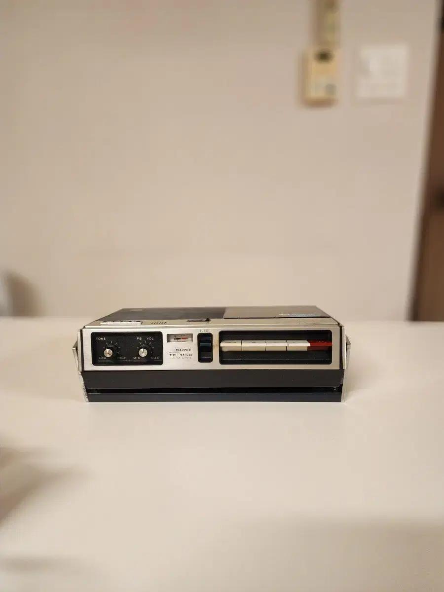 예쁜 소니 빈티지 카세트 플레이어 TC-1150