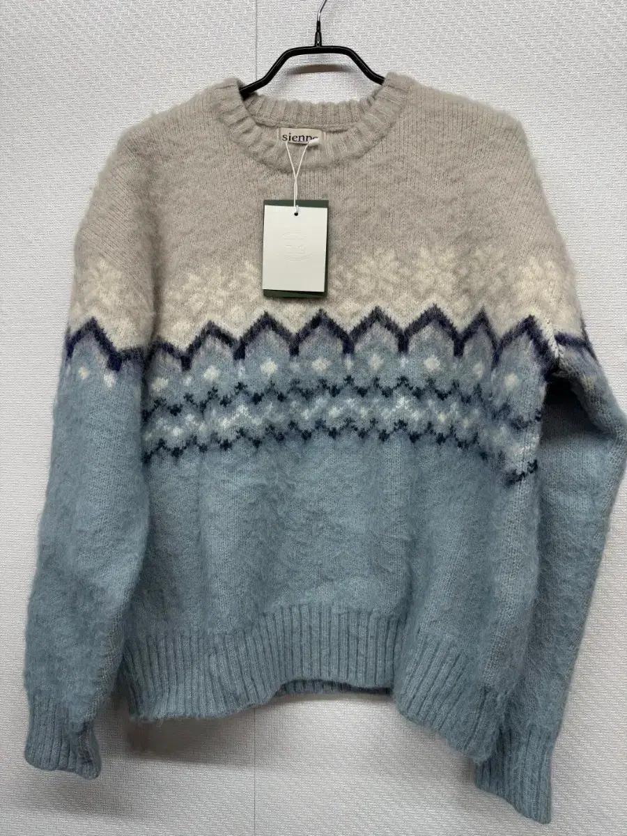 시엔느 텍달린 자카드 니트 (55~66)