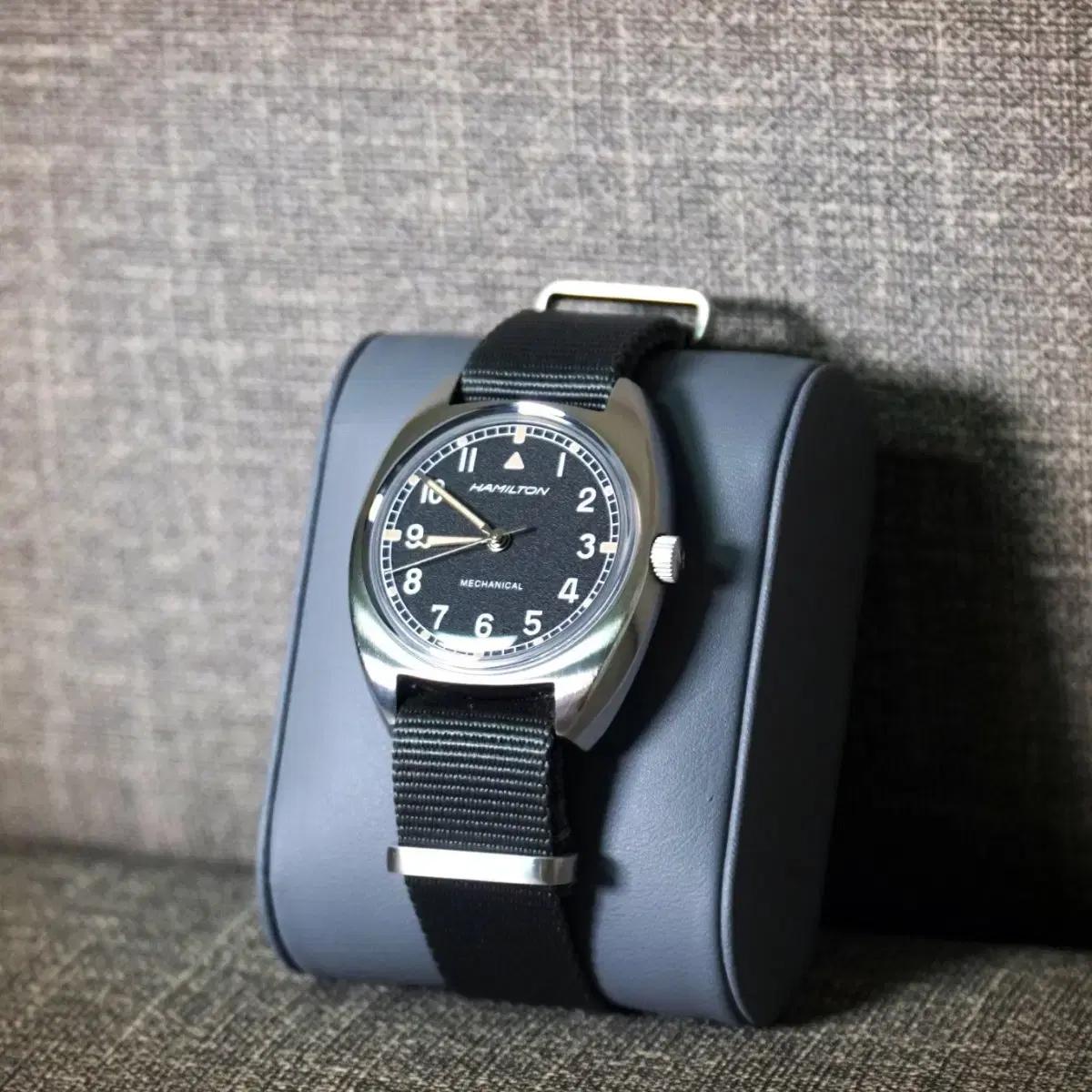 해밀턴 W10 흑판 판매합니다.