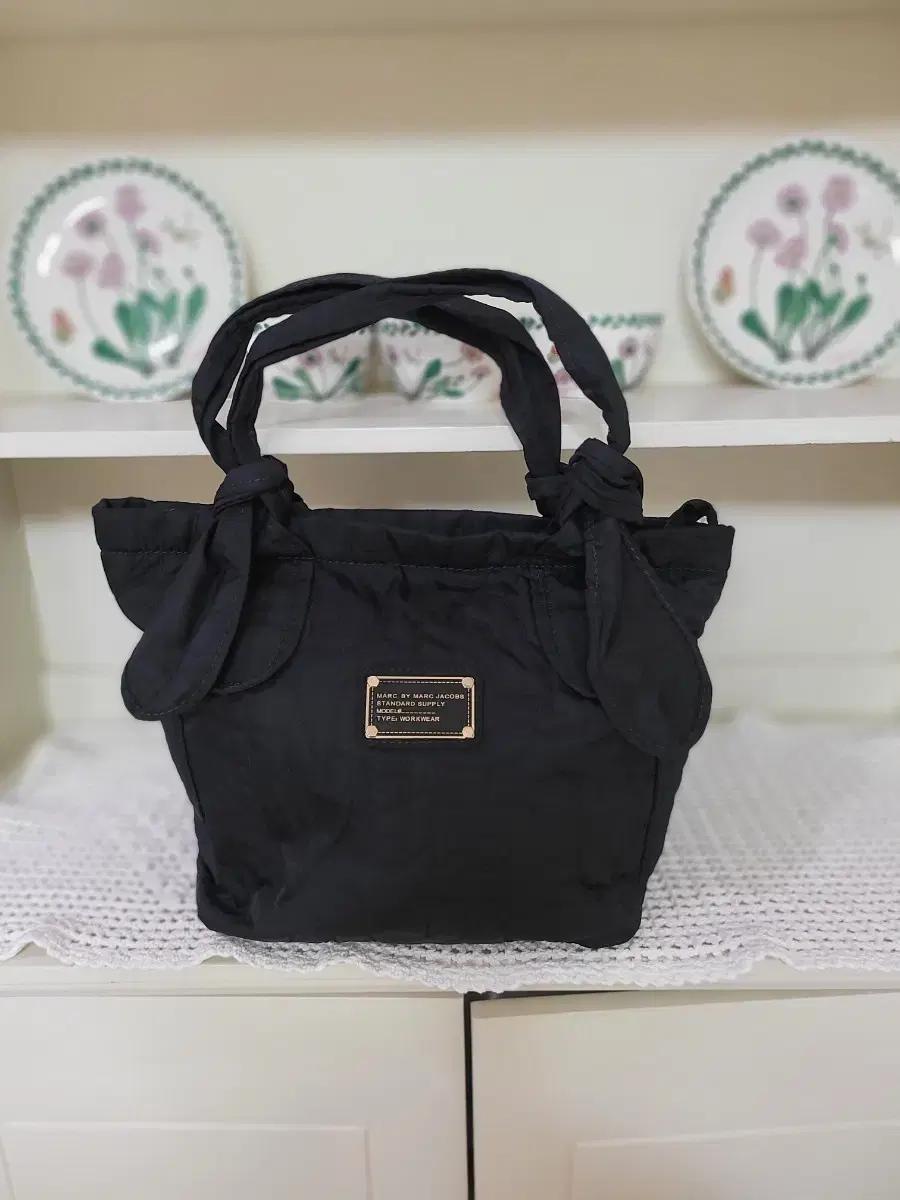 마크제이콥스 블랙 토트백