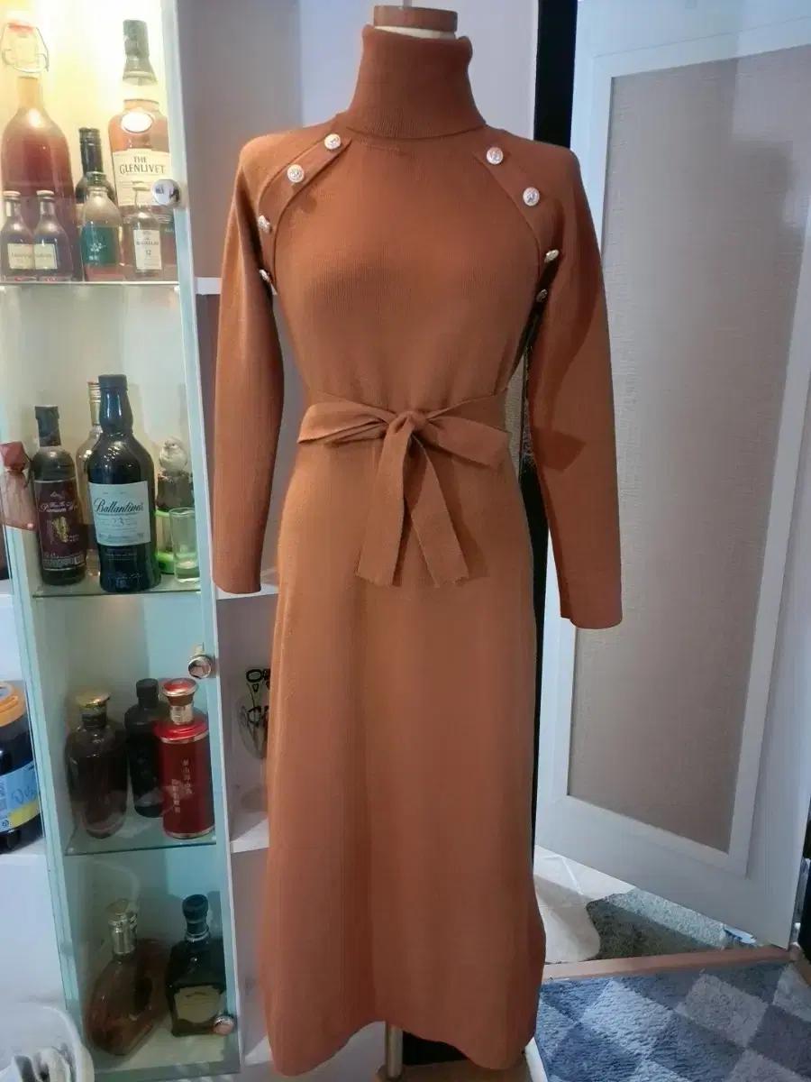 니트 터틀넥 벨트 롱 원피스