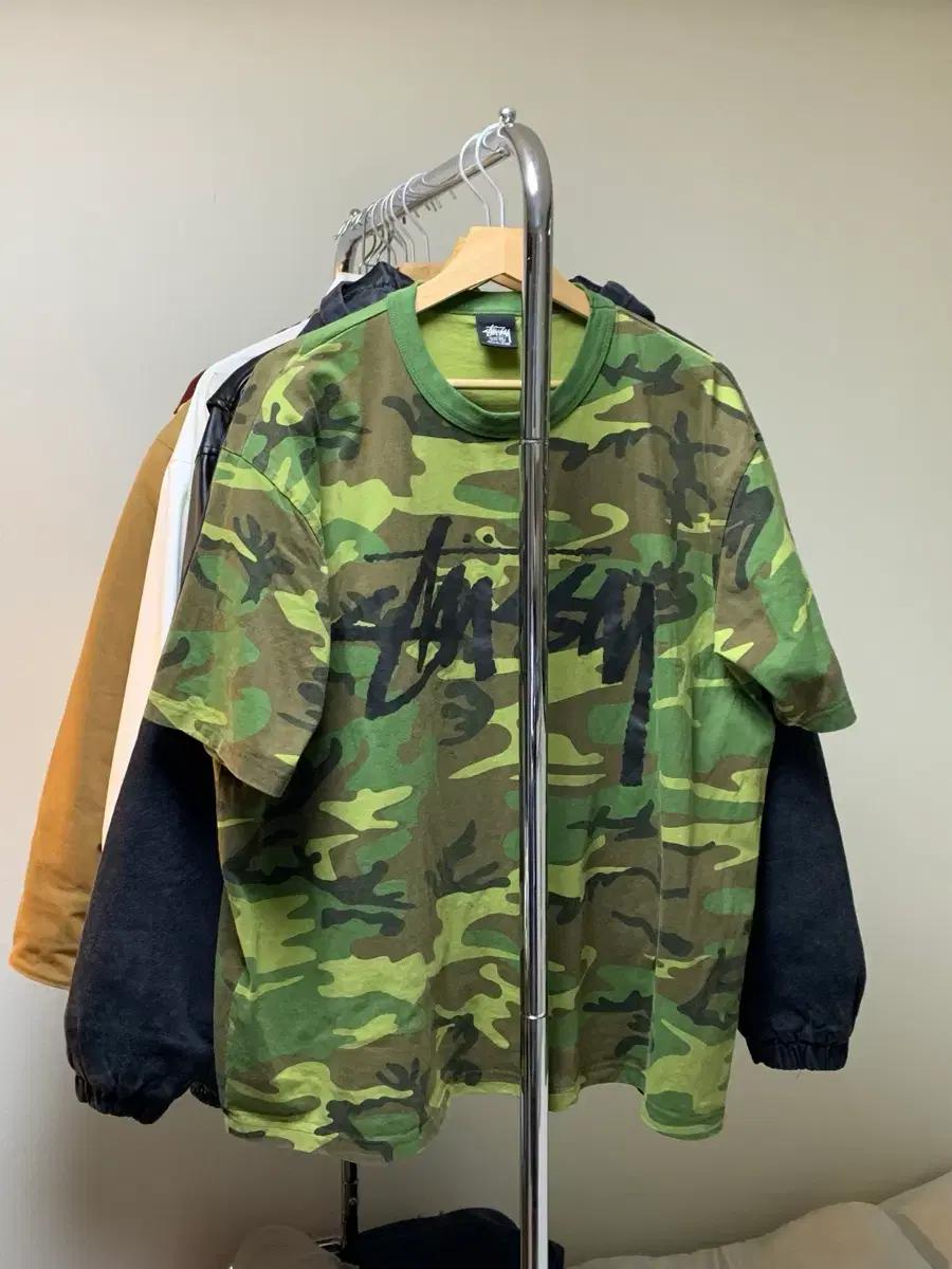 스투시 스탁 카모 티셔츠