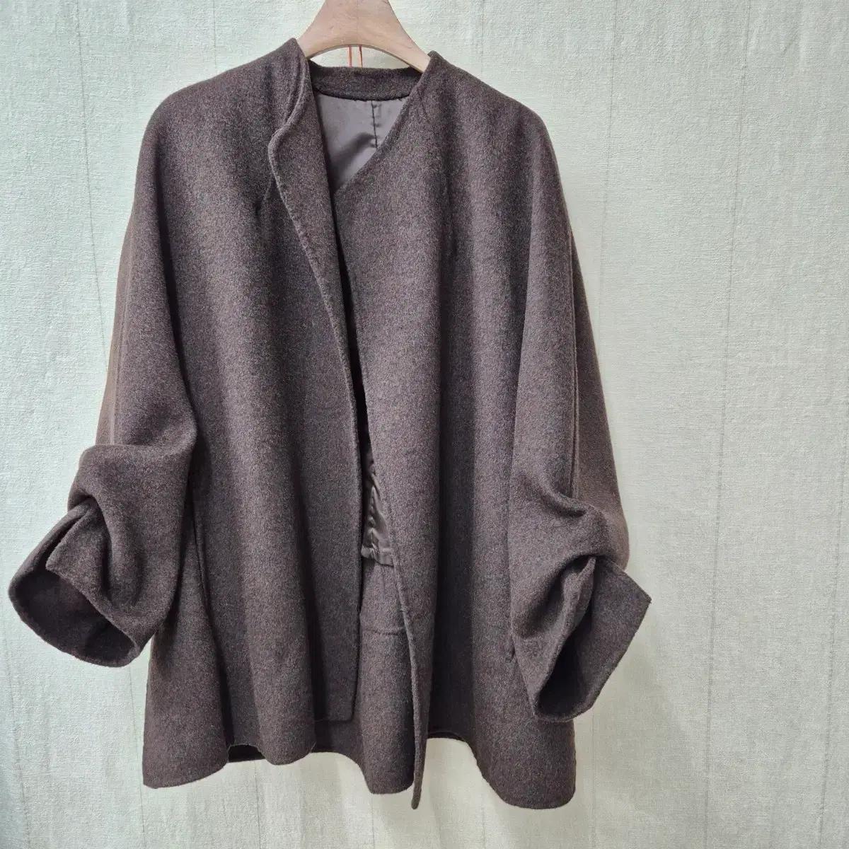 캐시미어울 소매변형 루즈핏 코트 66~77