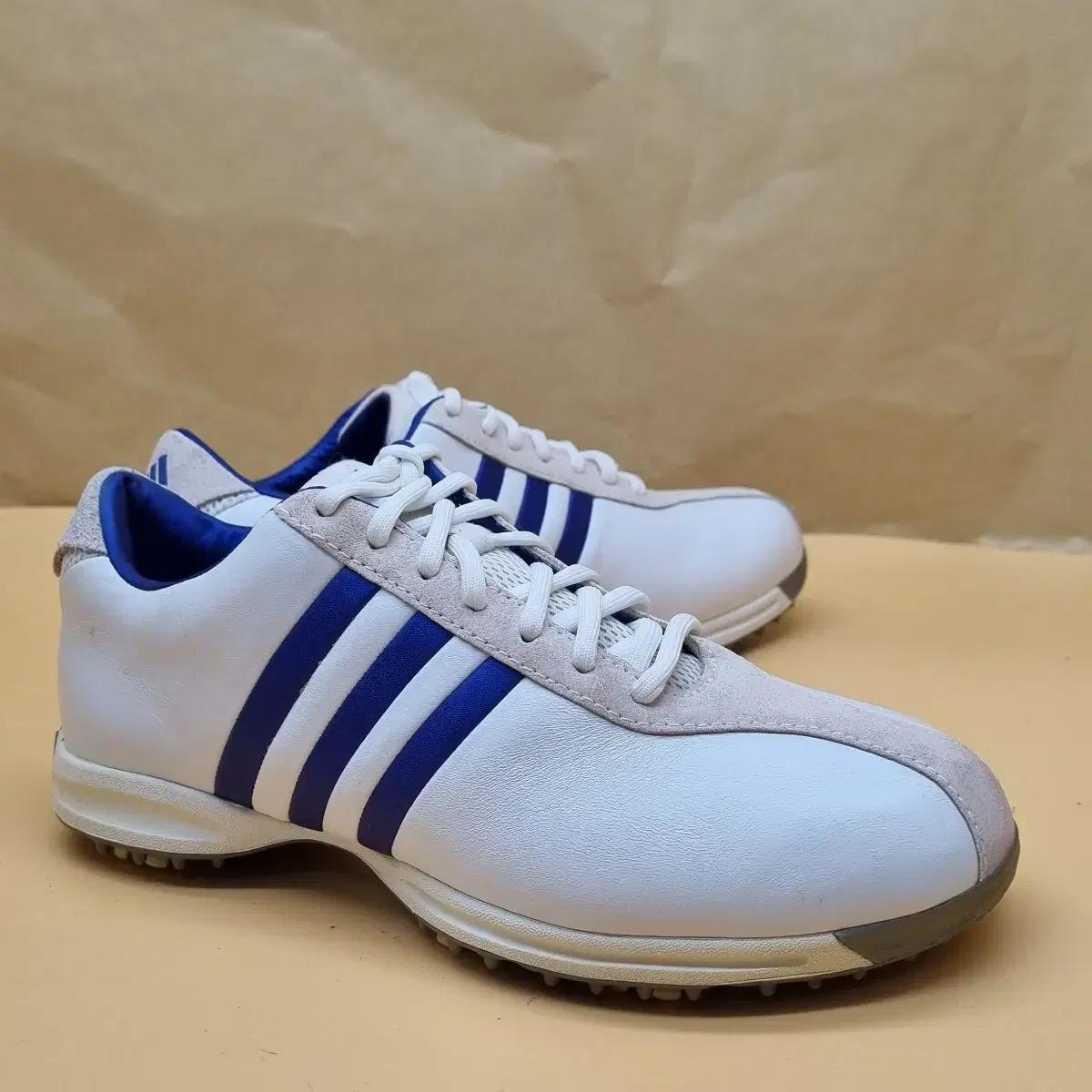 아디다스 여성가죽 골프화240_