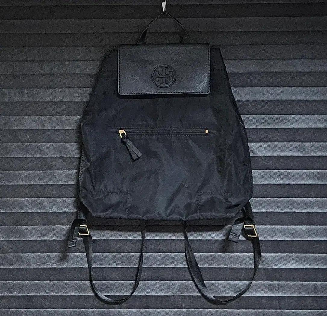 토리버치 엘라 패커블 백팩 블랙