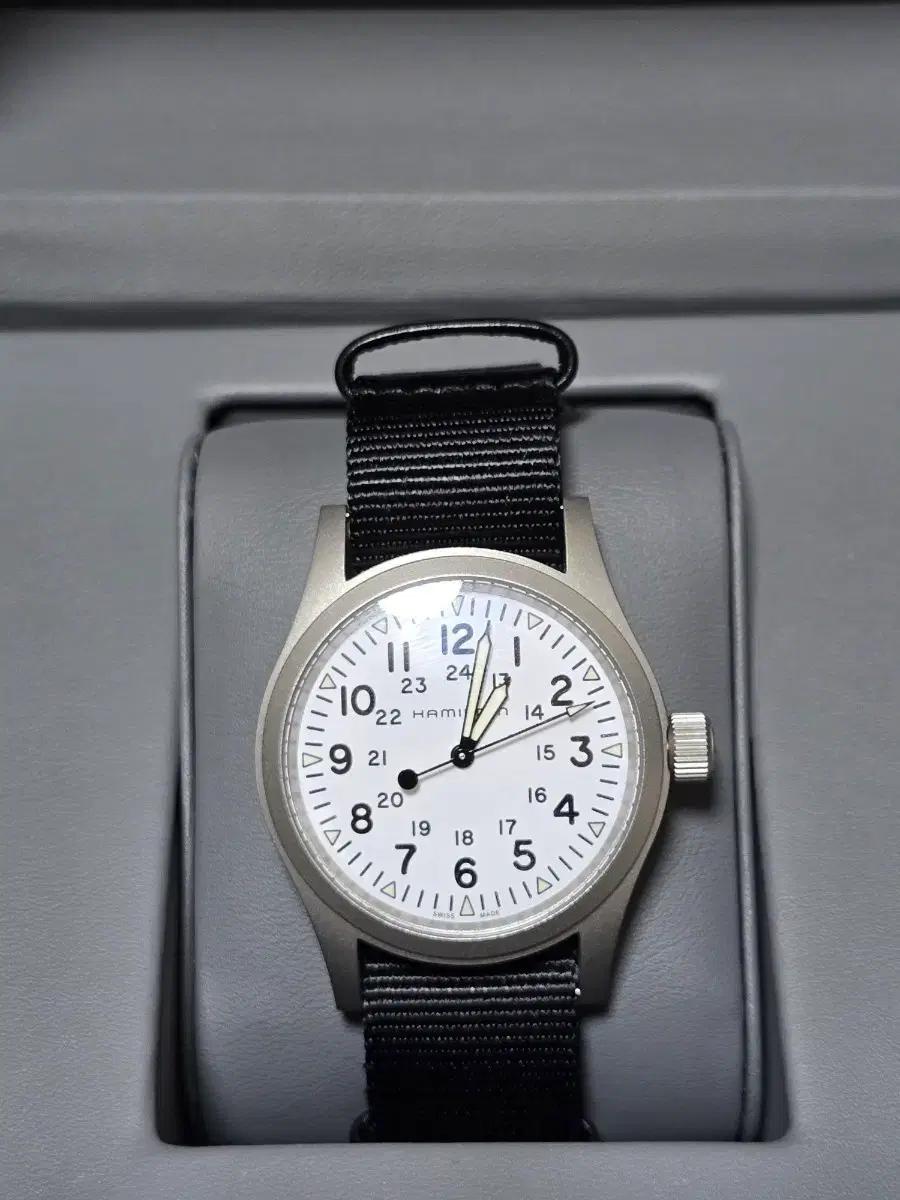 해밀턴 카키필드 메카니컬 38mm 흰판 + 스트랩 2개
