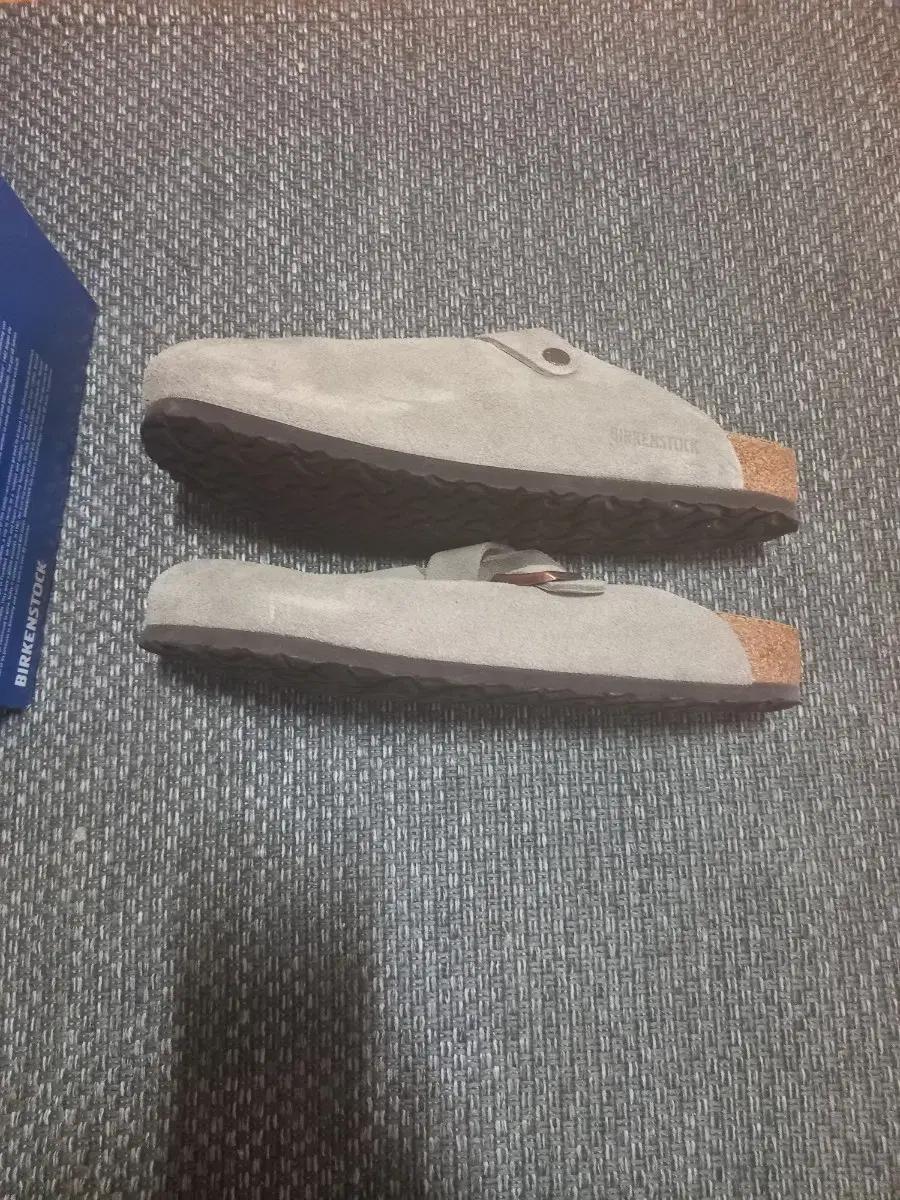 버켄스탁 보스턴 44 내로우 팝니다