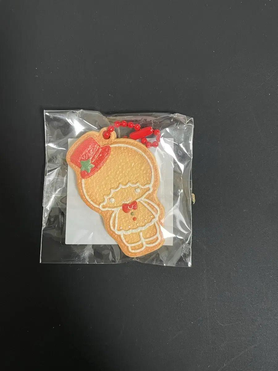 산리오 크리스마스 팝업 스위트 홀리데이 랜덤 쿠키 가챠 가방걸이 키키