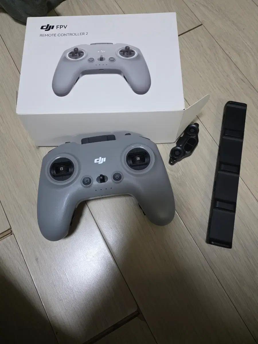 DJI FPV 리모트 컨트롤러 2