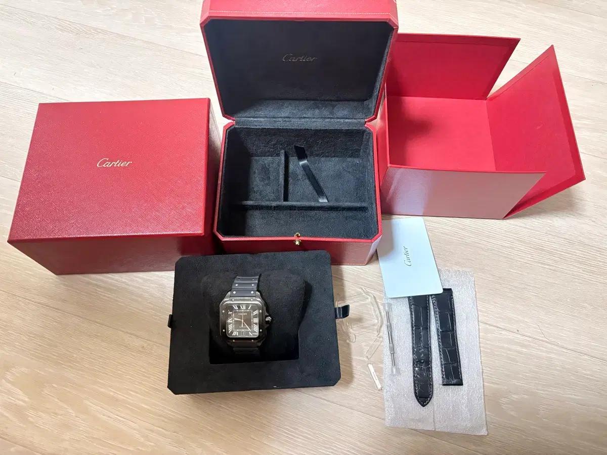 까르띠에 산토스 adlc 라지 팝니다