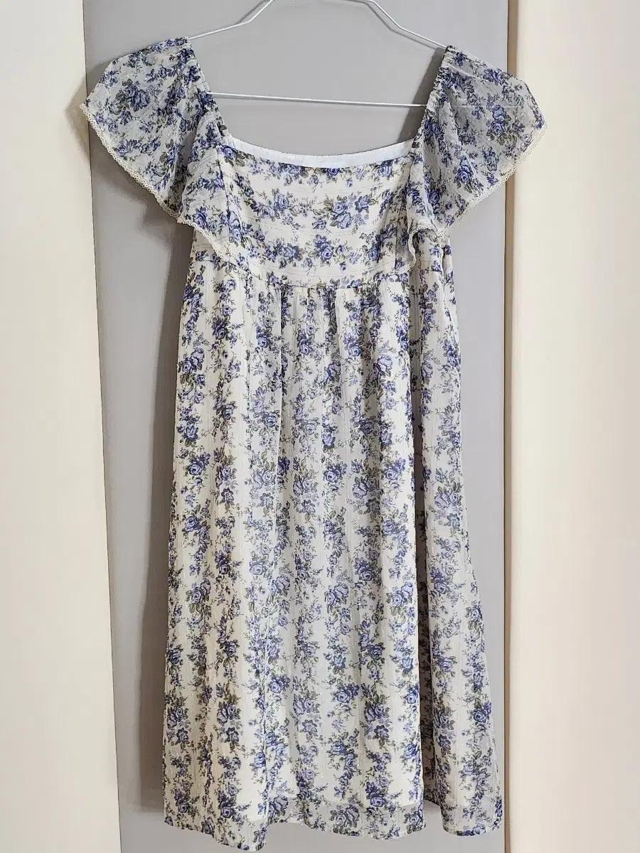 prideglide 플라워 패턴 쉬폰 원피스