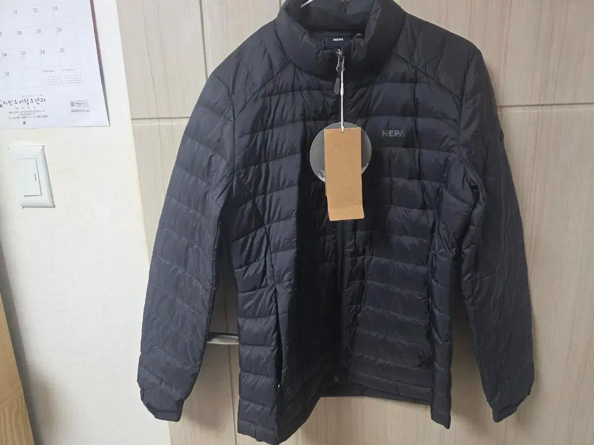 네파 경량 패딩 95 블랙