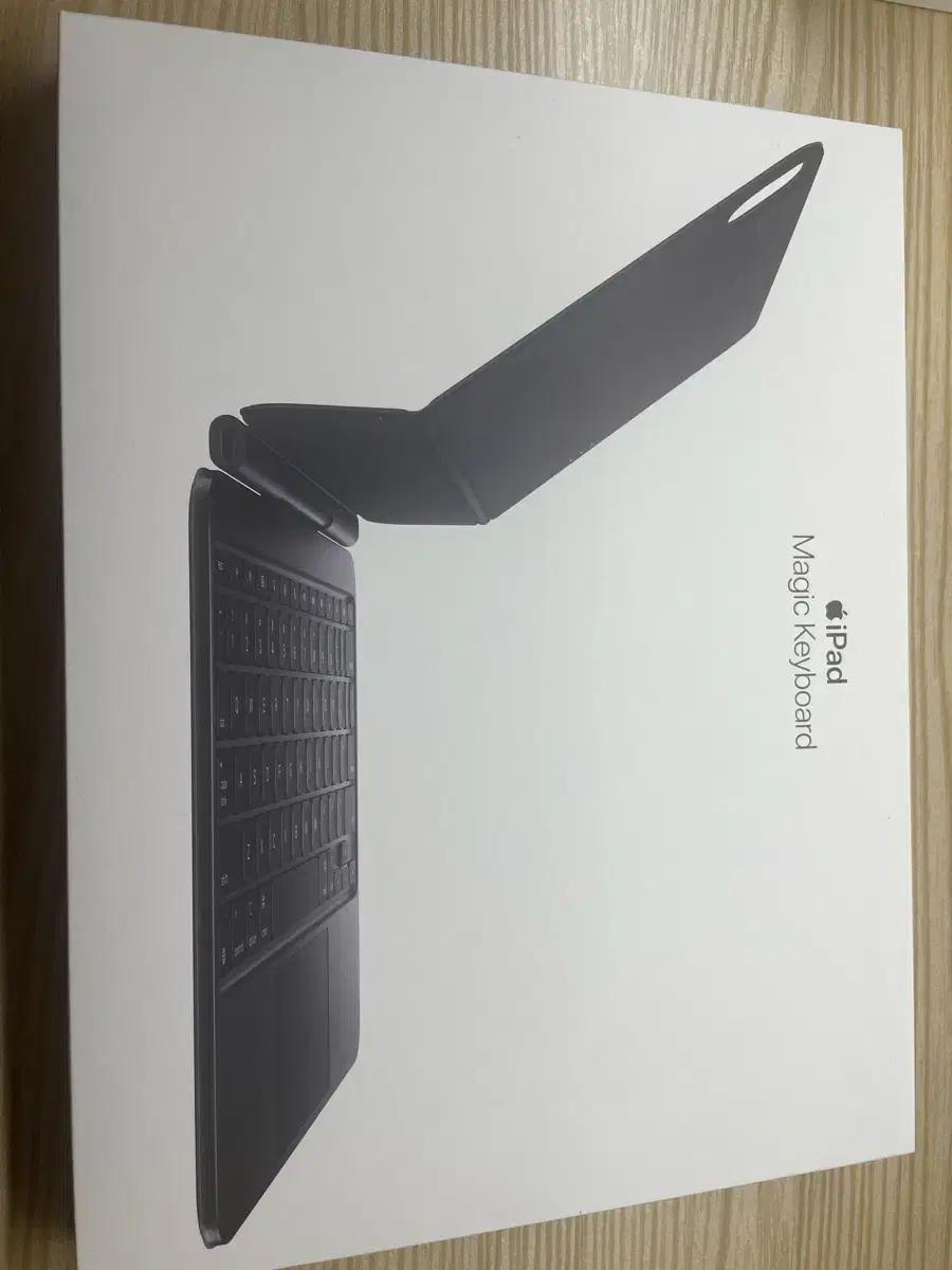 애플 매직키보드 11인치 (M4)