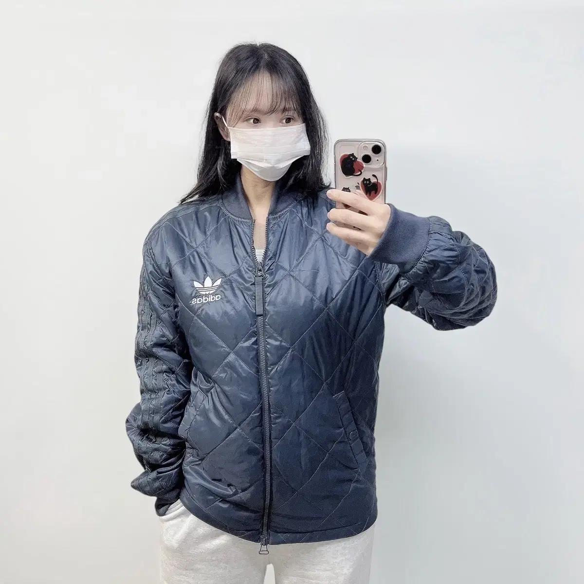 아디다스 슈퍼스타 퀄티드 자켓 블루