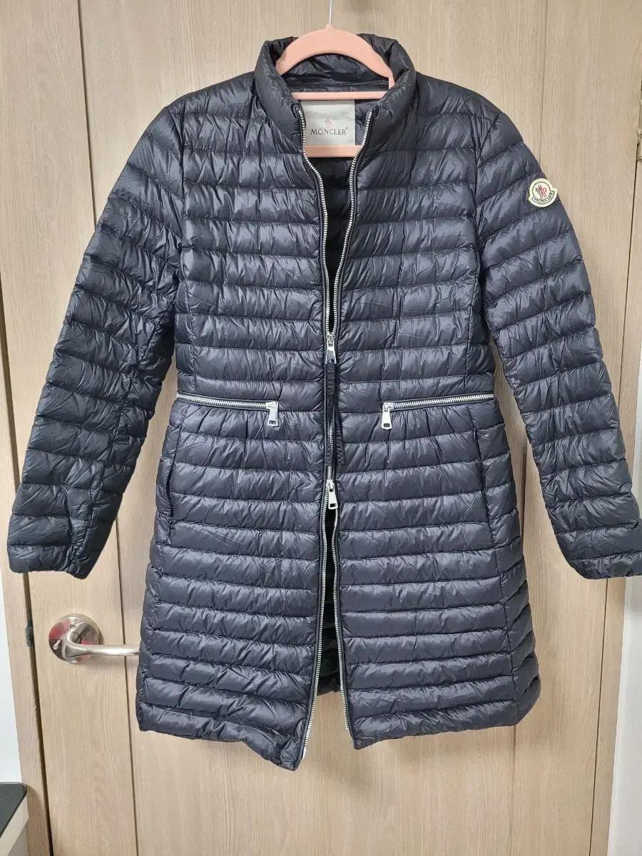 여성)몽클레어아가텔론 다운경량패딩 호칭 2(44-마른55추천)