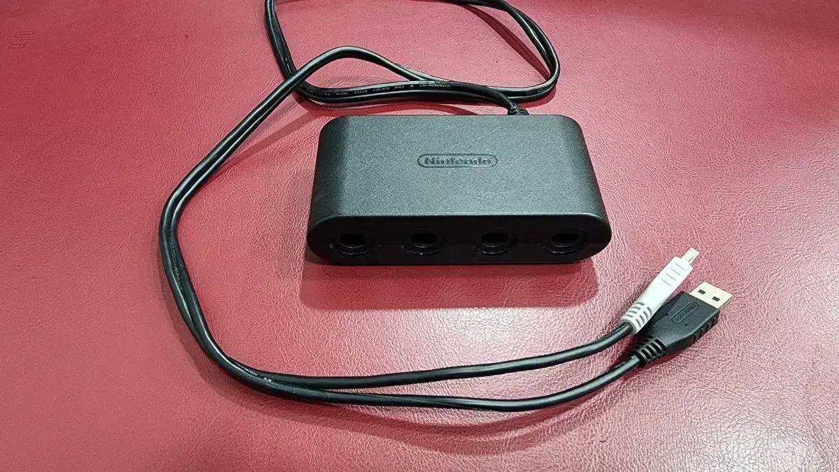 닌텐도 게임큐브 컨트롤러 어댑터 정품