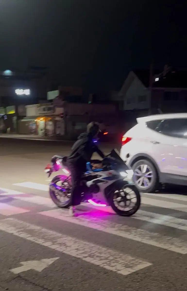 스즈키 gsxr125 삽니다