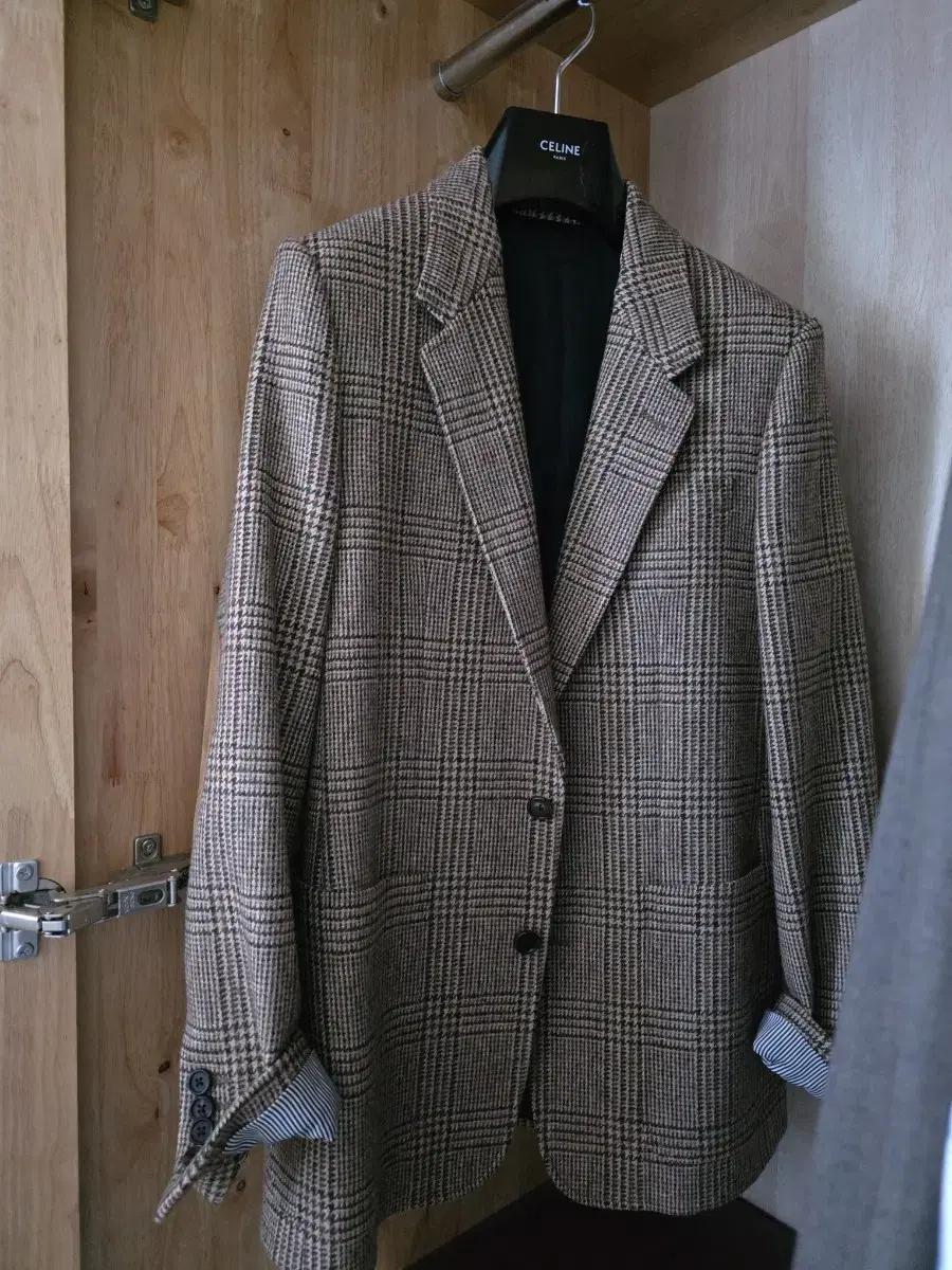 CELINE 셀린느 체크 블레이저 (정품 / M-L / 착용 2회)