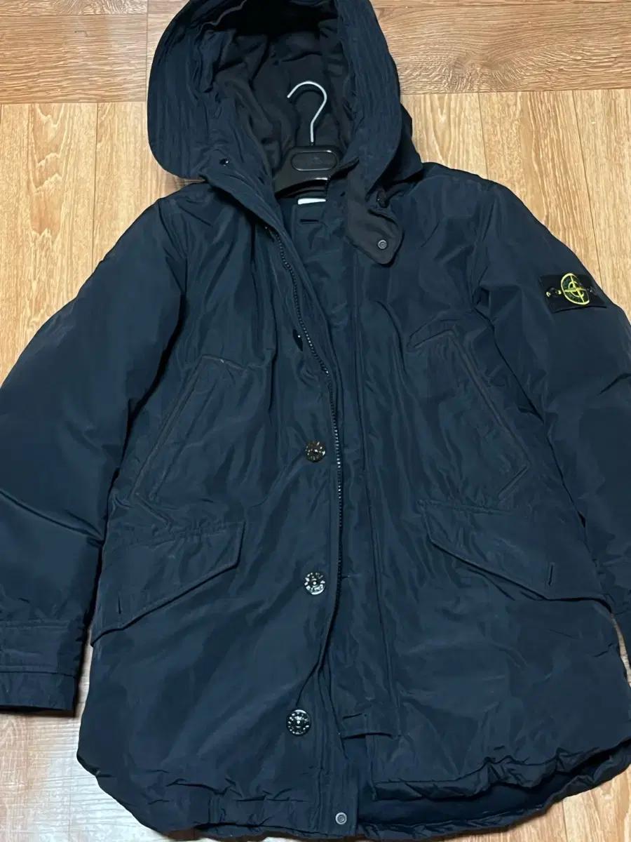 스톤아일랜드 MICRO REPS DOWN 패딩 L 정품