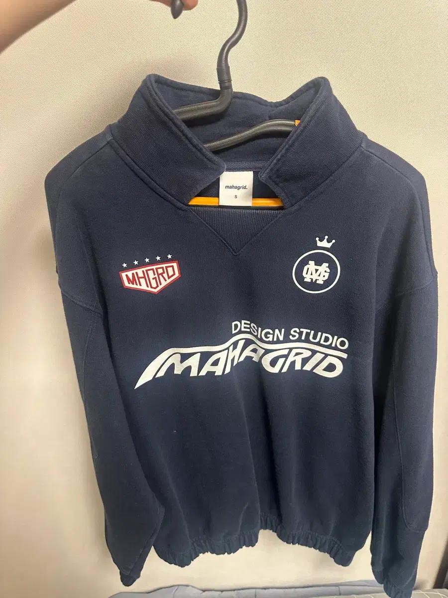 마하그리드 맨투맨 네이비 s