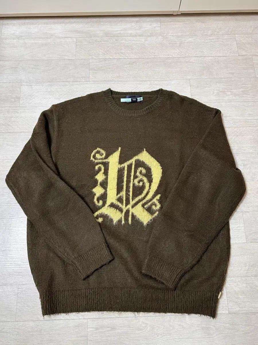 디스이즈네버댓 Fortuna logo 니트 브라운