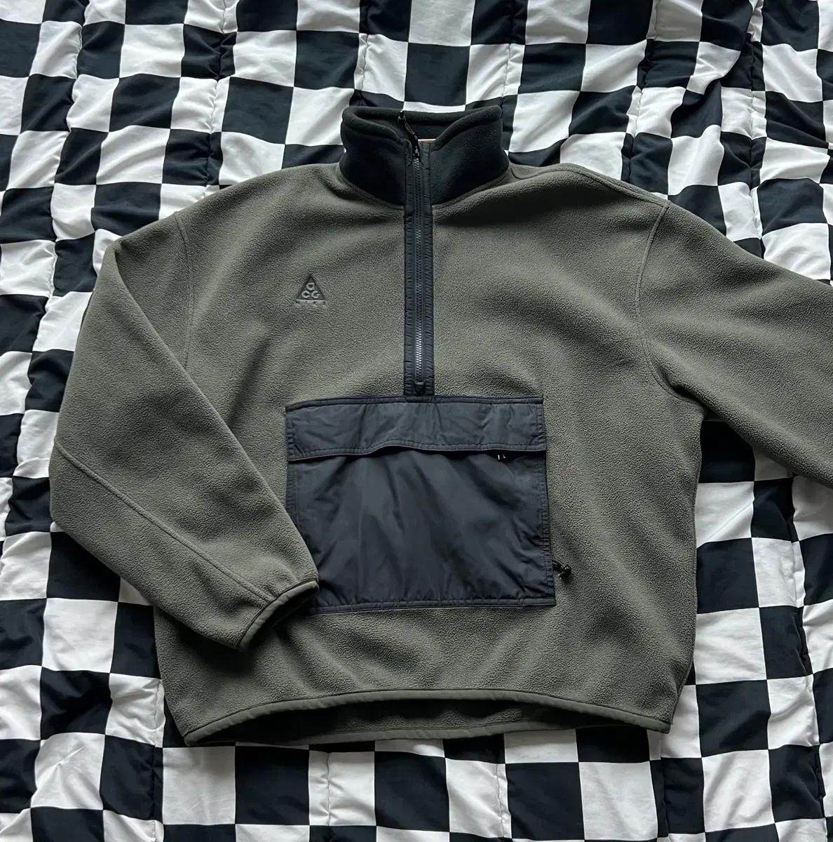 나이키 폴라텍 반집업 xl