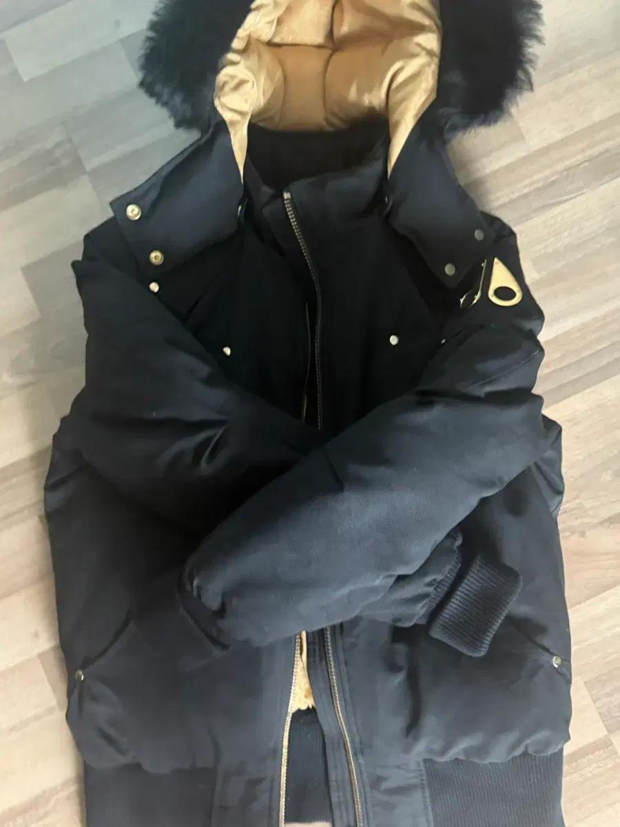 무스너클 발리스틱 봄버 금장 21fw