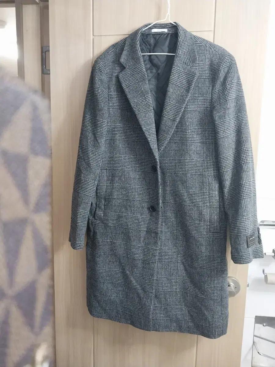 체크 패턴 남성 코트