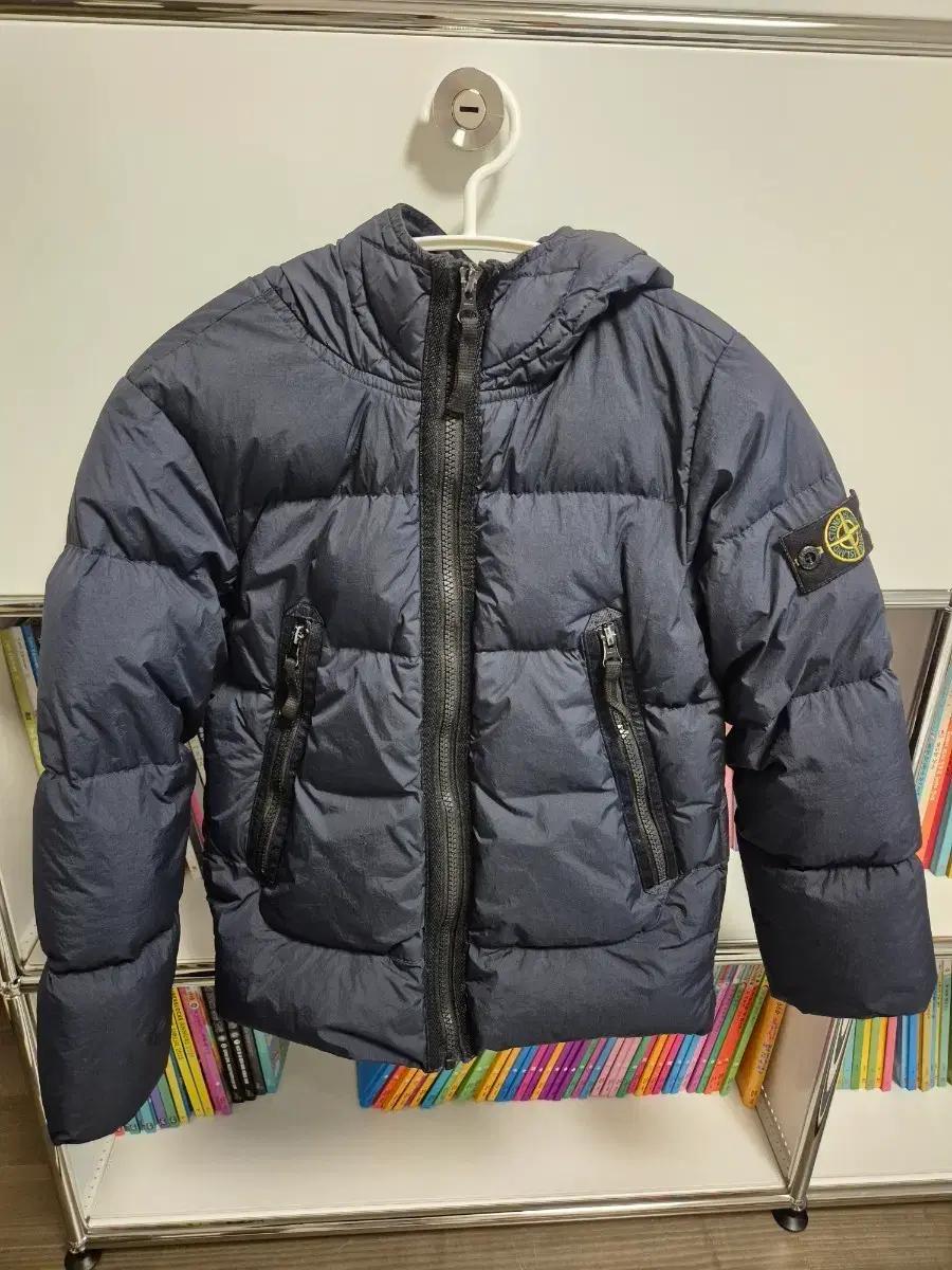 스톤아일랜드 키즈 패딩 128/8y 네이비