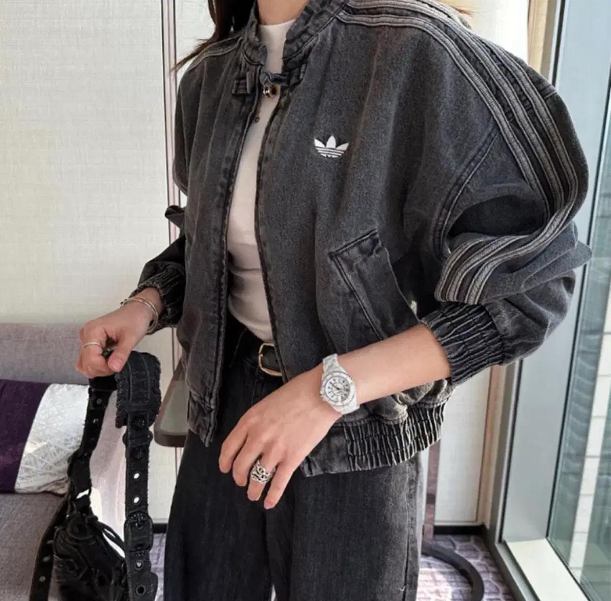 아디다스 크롭 데님 트랙탑 M