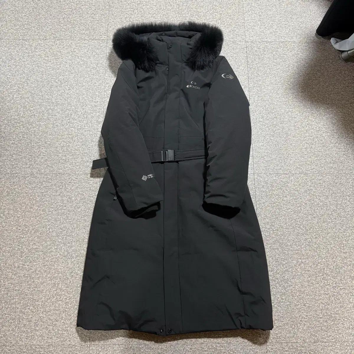 아이더 여성 롱패딩 라헨느 캐시미어 윈드스토퍼 구스다운 자켓 DWW245